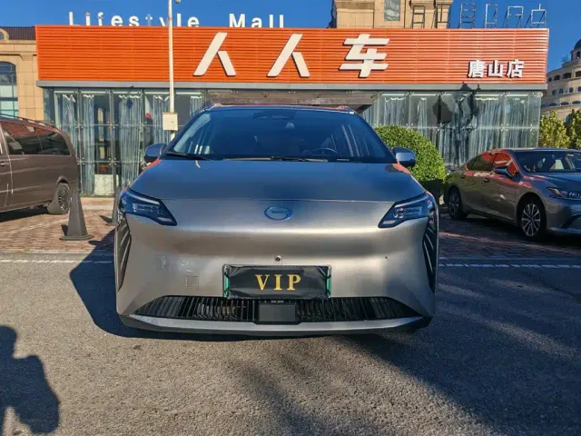 GAC Aion Y — Фото автомобиля 2