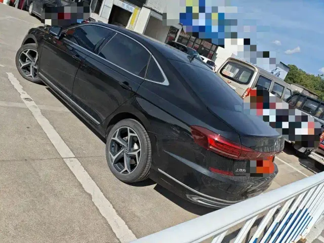 Volkswagen Passat — Фото автомобиля 4