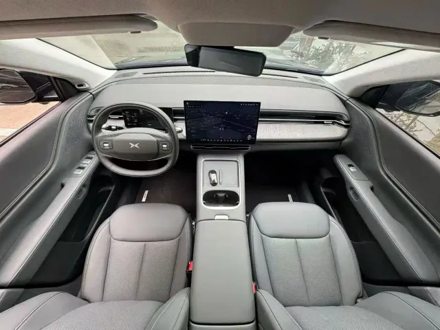 Xpeng G6 — Фото автомобиля 6