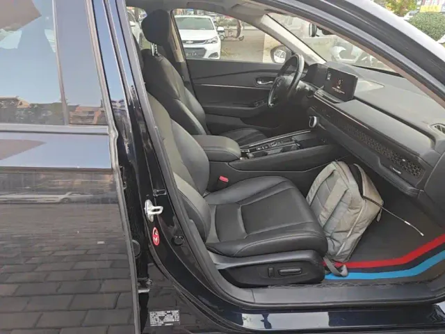 Honda Accord — Фото автомобиля 24