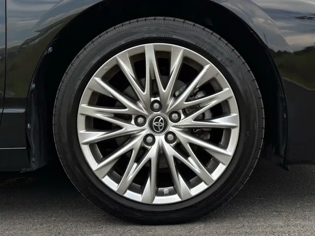 Toyota Avalon — Фото автомобиля 28