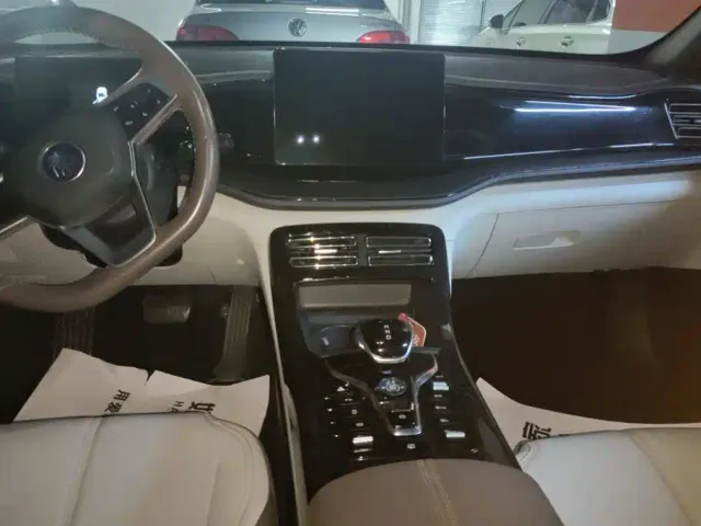 BYD Qin PLUS — Фото автомобиля 16