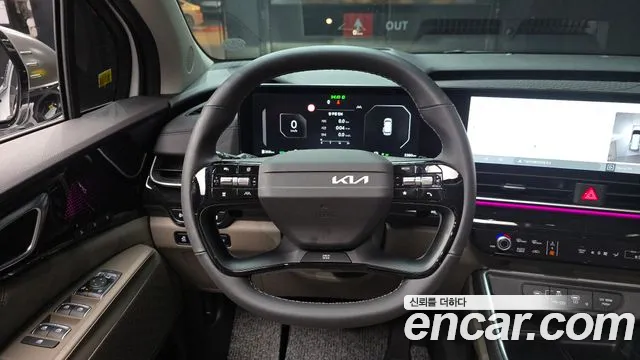 Kia Carnival Generation 4 — Фото автомобиля 13