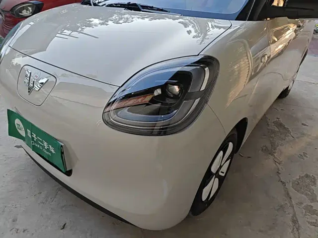 Wuling Hongguang Mini EV — Фото автомобиля 23