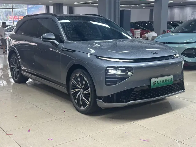 XPeng XPeng G9 2022 650 Launch Edition — Фото автомобиля 3