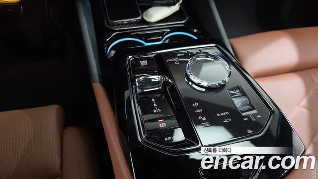 BMW 5-Series 5 серия (G60) 530i xDrive M Sport — Фото автомобиля 18