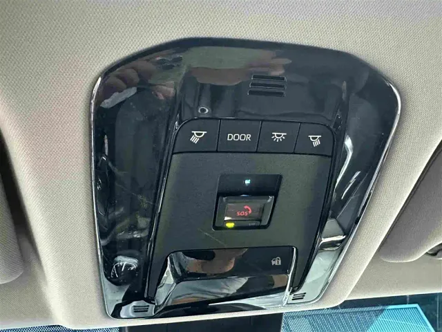 Toyota Harrier — Фото автомобиля 19
