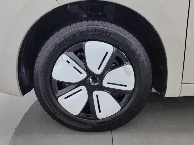 Wuling Hongguang Mini EV — Фото автомобиля 17