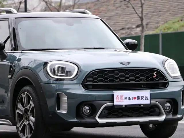 MINI Countryman — Фото автомобиля 16
