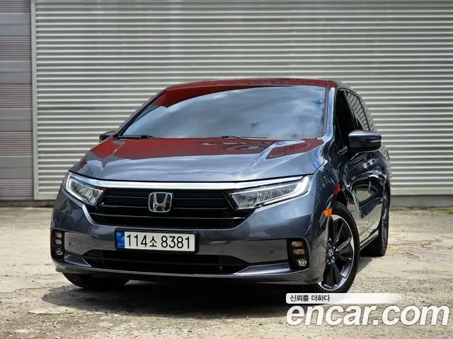 Фотография автомобиля — Honda Odyssey 3.5