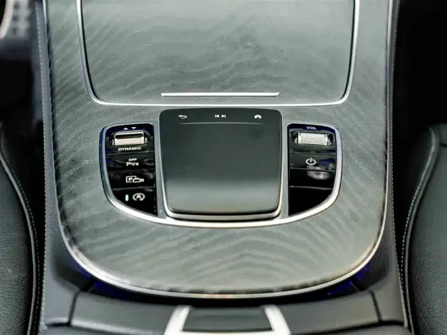 Mercedes-Benz CLS-Class — Фото автомобиля 15