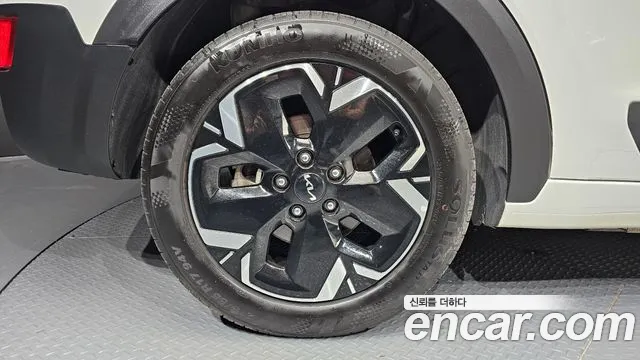 Kia Niro Niro (New) — Фото автомобиля 5