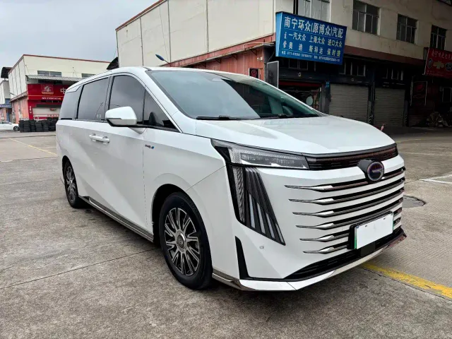 GAC Trumpchi E9 — Фото автомобиля 3