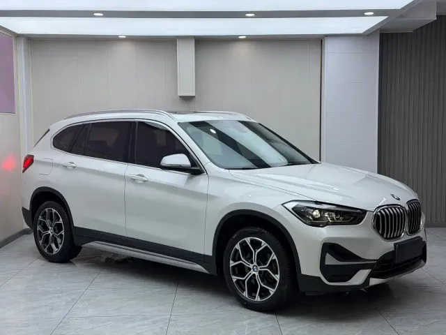 BMW X1 — Фото автомобиля 3