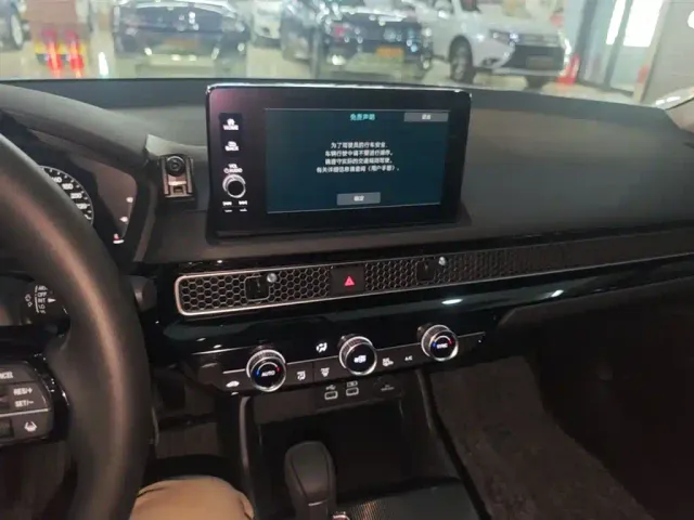 Honda Civic — Фото автомобиля 12