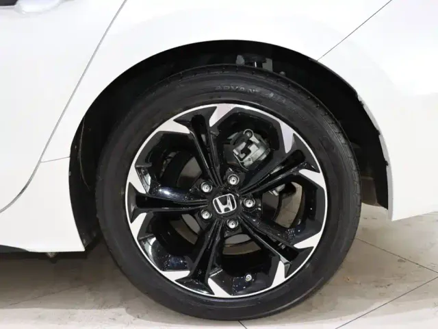 Honda Civic — Фото автомобиля 20
