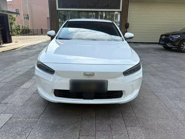 Geely Geometry A — Фото автомобиля 2