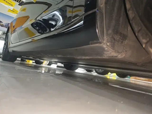 Tesla Model 3 — Фото автомобиля 20