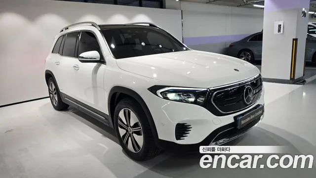 Mercedes-Benz EQB X243 — Фото автомобиля 2