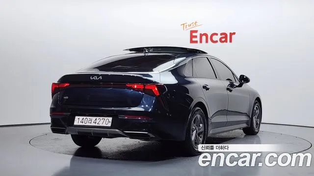 Kia K5 Новый K5 3 поколение 2.0 LPi(Для проката) — Фото автомобиля 2
