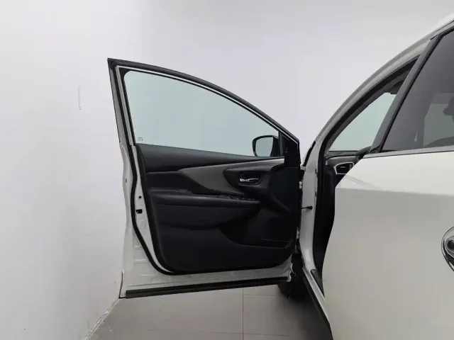 Nissan Murano — Фото автомобиля 8