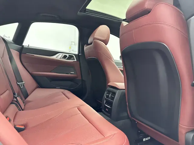 BMW 4 Series — Фото автомобиля 15