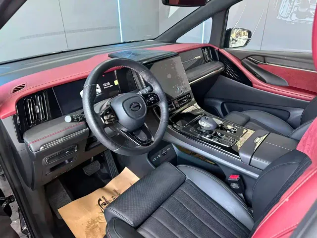 GAC Trumpchi M8 — Фото автомобиля 10
