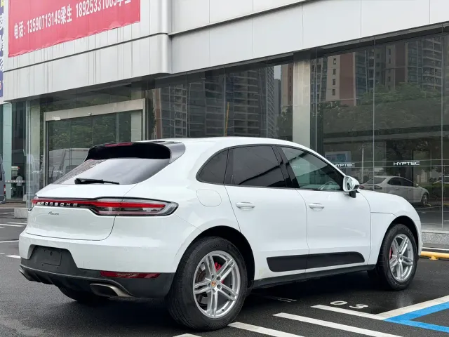 Porsche Macan — Фото автомобиля 5
