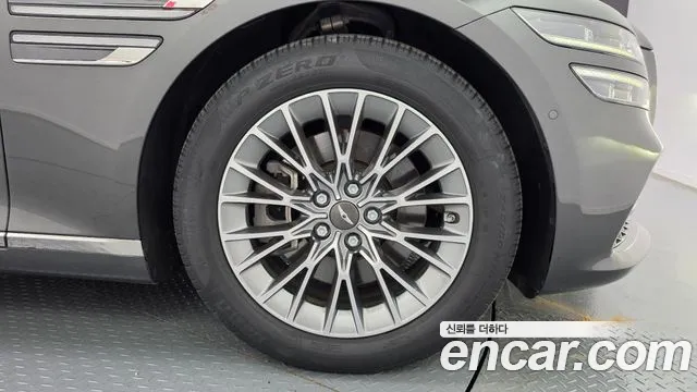 Genesis G80 RG3 — Фото автомобиля 6