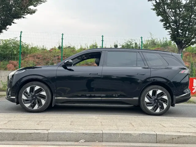 Dongfeng eπ 008 — Фото автомобиля 4