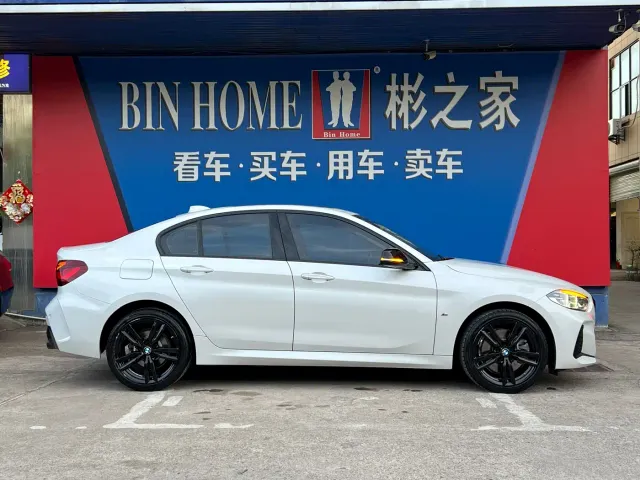 BMW 1 Series — Фото автомобиля 11