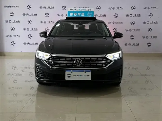 Volkswagen Sagitar — Фото автомобиля 2