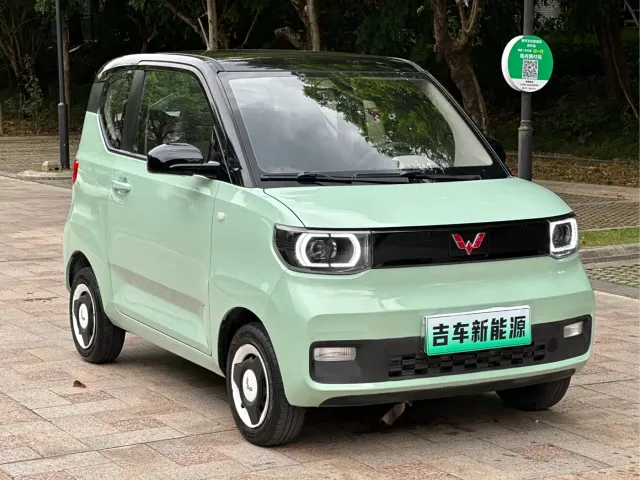 Wuling Hongguang Mini EV — Фото автомобиля 3