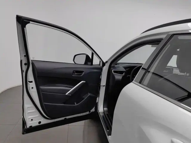 Toyota Corolla Cross — Фото автомобиля 8