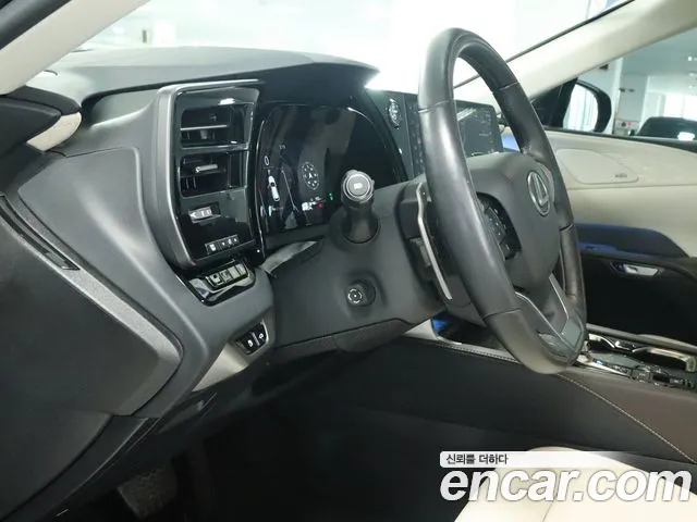 Lexus RX RX450h+ 5th Gen — Фото автомобиля 12