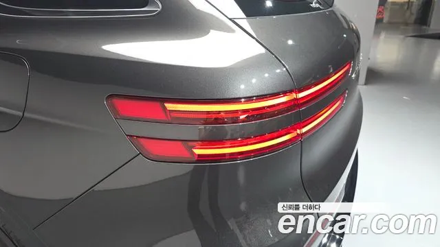 Genesis GV70 2.5T Бензин 2WD — Фото автомобиля 23