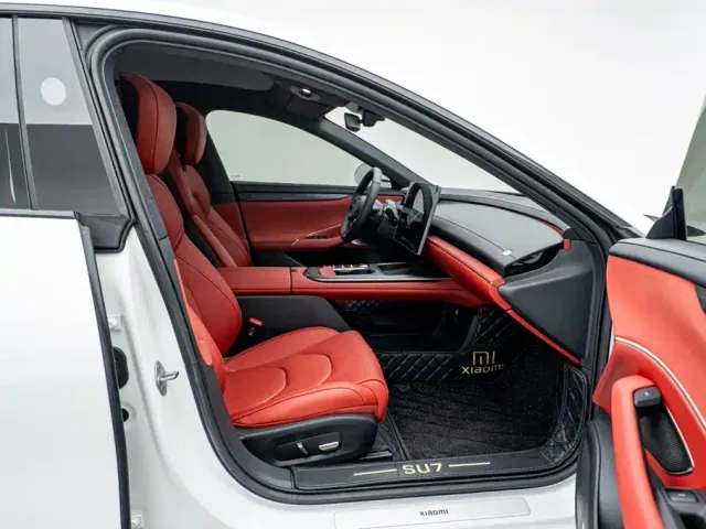 Xiaomi SU7 — Фото автомобиля 15