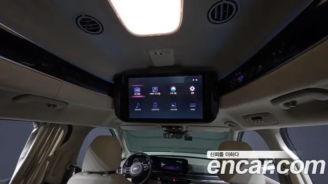 Kia Carnival 4th Gen — Фото автомобиля 25