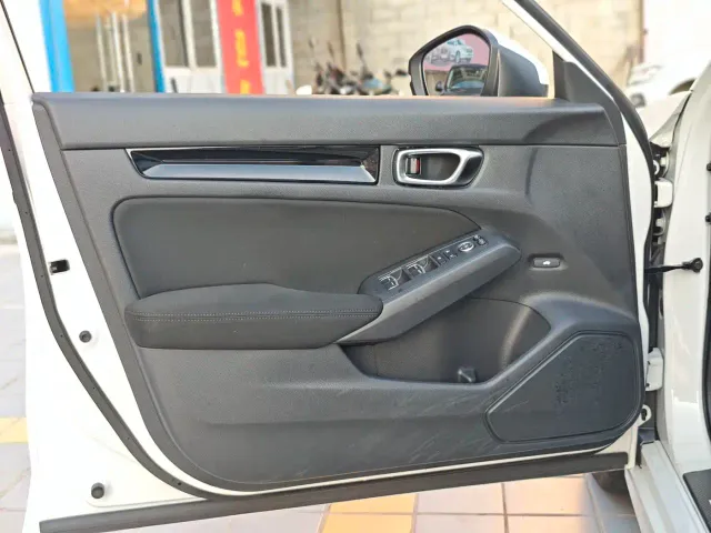 Honda Civic — Фото автомобиля 13