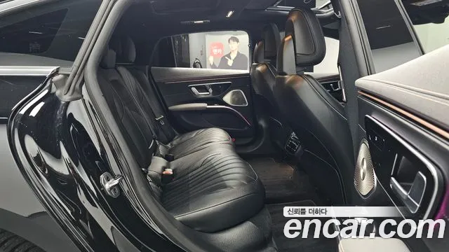 Mercedes-Benz EQS — Фото автомобиля 10
