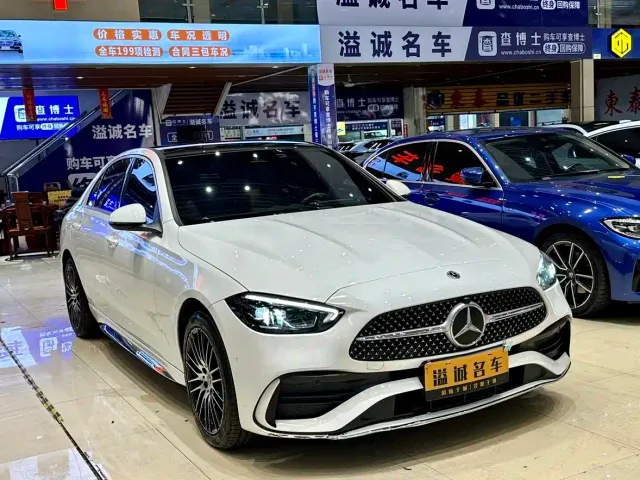 Mercedes-Benz C-Class — Фото автомобиля 3