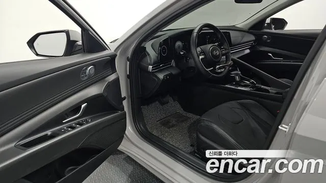 Hyundai Avante CN7 — Фото автомобиля 17
