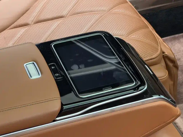 Mercedes-Benz Maybach S-Class — Фото автомобиля 12