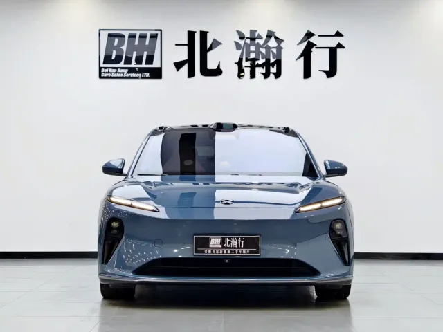 Nio ET5 — Фото автомобиля 2