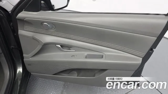 Hyundai AVANTE Avante (CN7) — Фото автомобиля 23