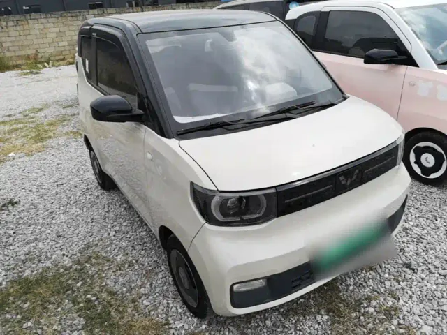 Wuling Hongguang Mini EV — Фото автомобиля 3