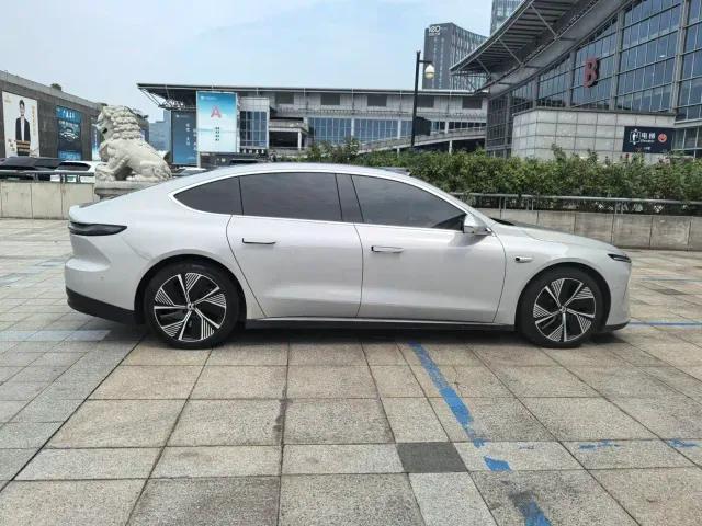 Nio ET7 — Фото автомобиля 8