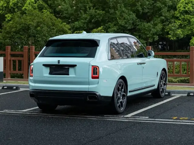 Rolls-Royce Cullinan — Фото автомобиля 4