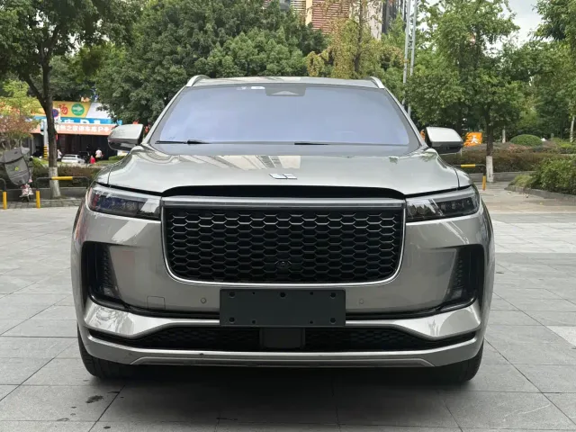 Li Auto ONE — Фото автомобиля 2