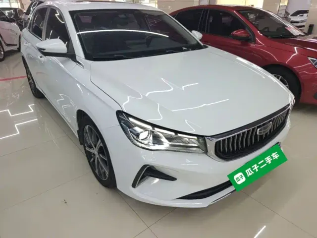 Geely Emgrand — Фото автомобиля 21